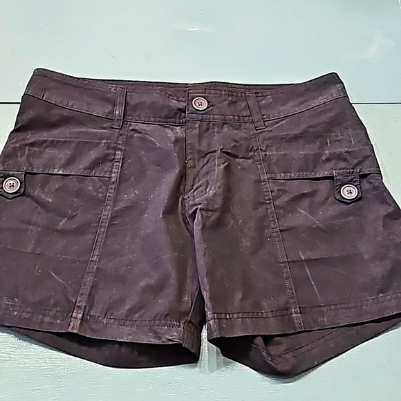Excursions women's black shorts. Size 10.2 big button pockets in the front. - Picture 1 of 6